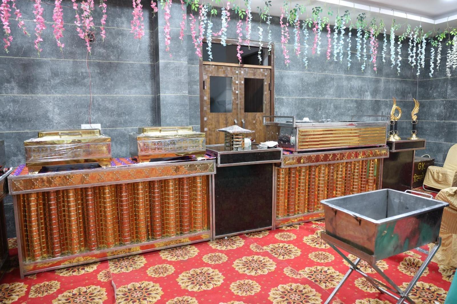 Raghav Inn Karnāl Buitenkant foto